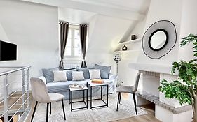 Saint Germain des Prés - Amazing Duplex - 2066